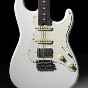 Schecter USA Custom  Traditional Wembley Olympic White Aged Nitro S/N: 23-08017